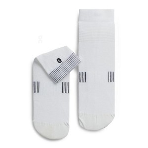 Calcetines On Cloud Ultralight Mid Hombre White | UY_ON8333