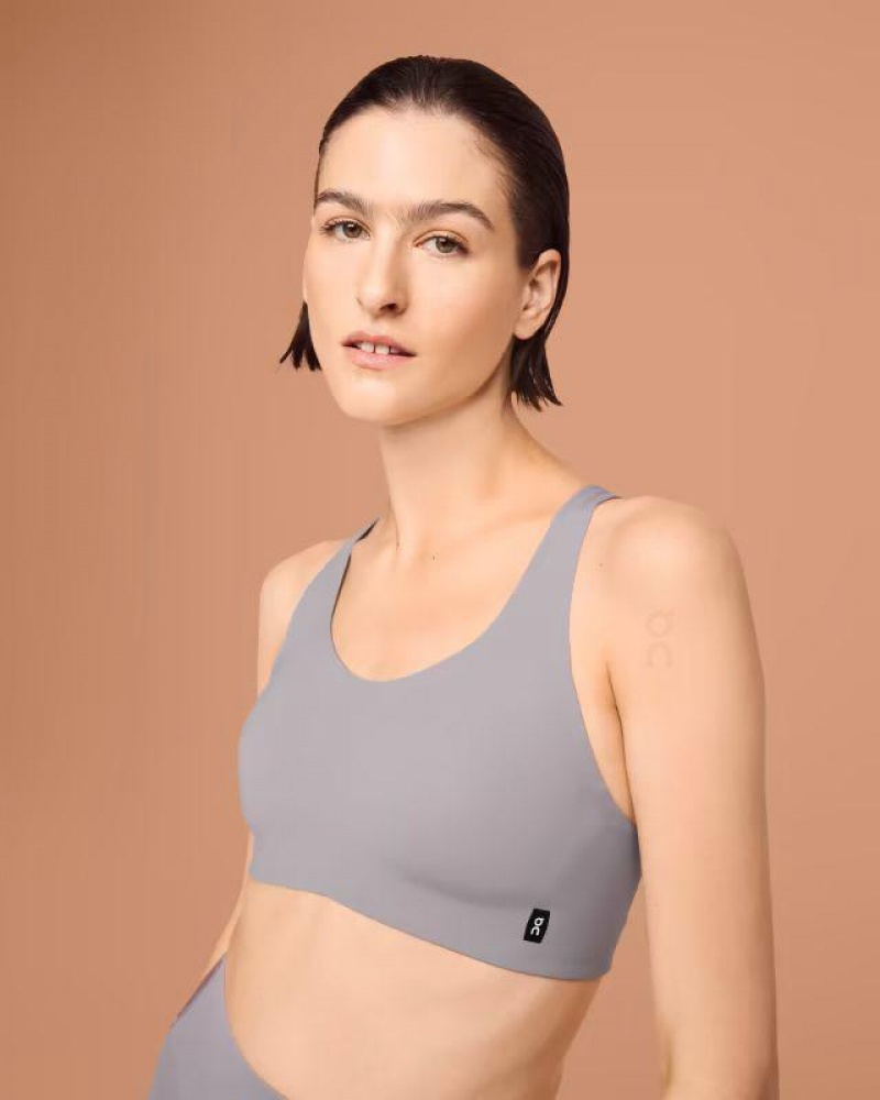 Top Deportivo On Cloud Active Mujer Grey | UY_ON8042